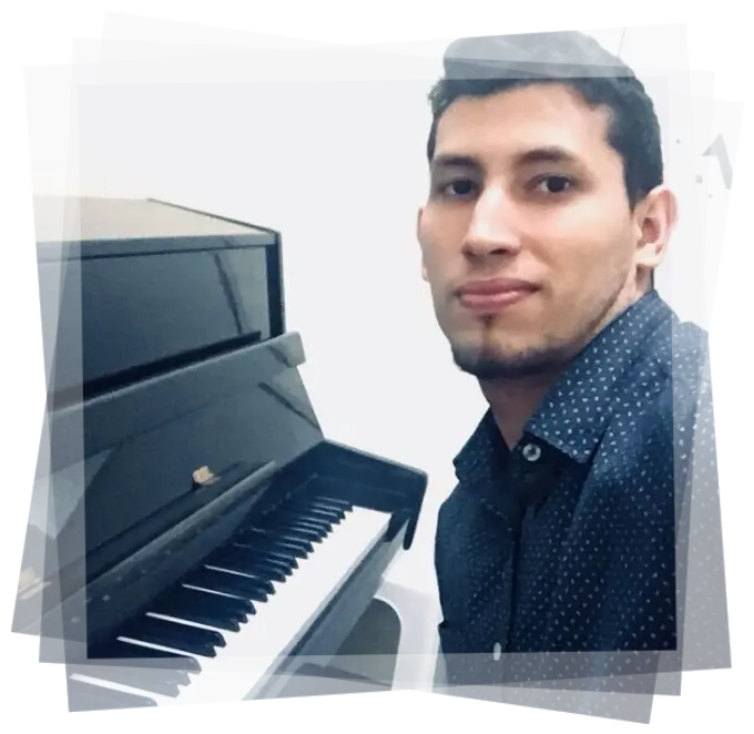 person Maestro de piano