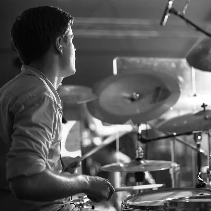 clases de bateria y percusion